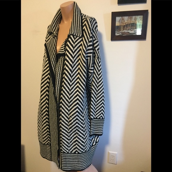 Vintage Jackets & Blazers - 💥Host💥wool mix houndstooth chevron herringbone